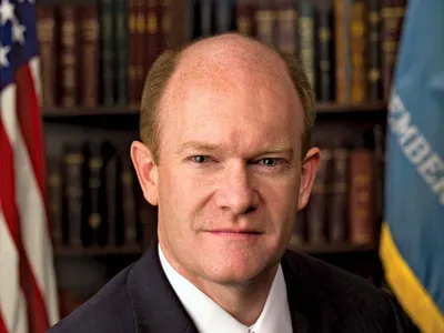 U.S. Senator Chris Coons Stresses the Need for Continued Washington Support for Its Kurdish Allies in Syria