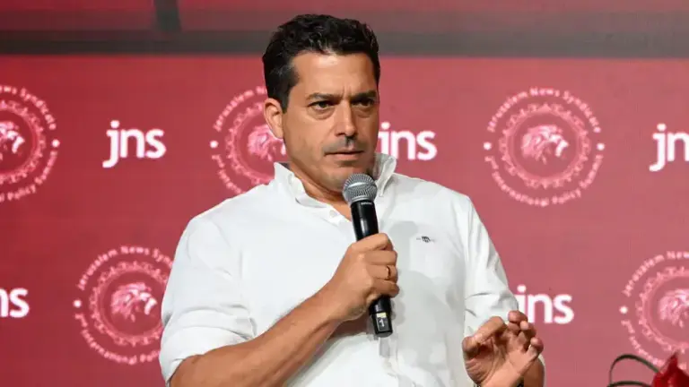 Amichai Chikli Criticizes Erdoğan’s Policies and Warns of a “New Axis of Evil” in the Middle East